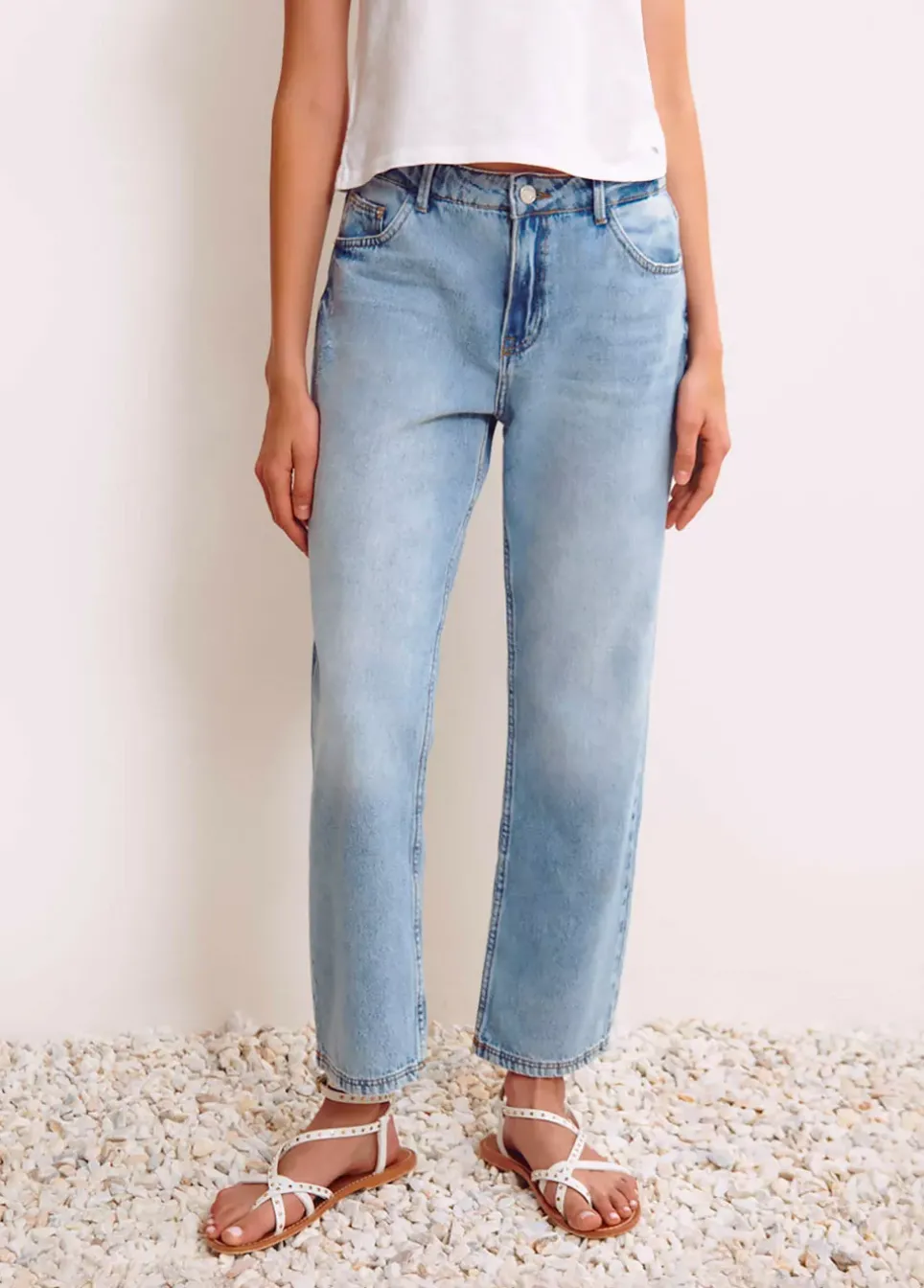 Jeans Recto Cinco Bolsillos